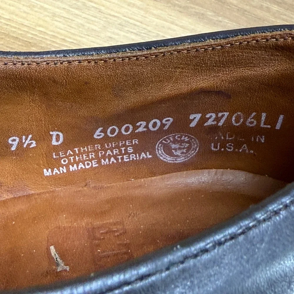 E T Wright Mens‎ 9.5 D Black Leather Dress Shoes